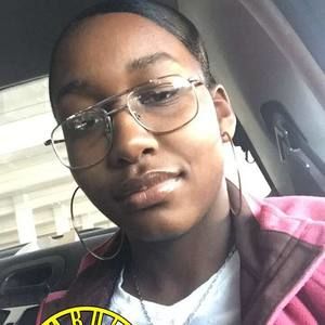 Meet your Posher, Jazzyy